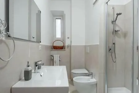 Casa Benso - Near Vatican And Navona Square Apartment Rome